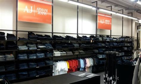 armani factory store italy